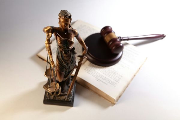 Les 5 solutions juridiques pour surmonter vos défis