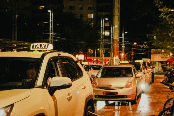 Quels sont les avantages des logiciels de gestion taxi ?