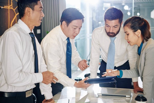 Quelle est l'importance de la formation dans le domaine du management ?