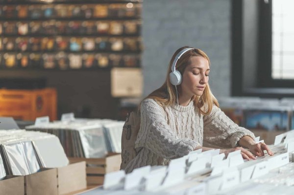 Diffusion de musique en magasin : une stratégie aux multiples avantages
