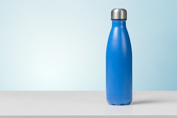 Gourde personnalisée pour entreprise : l'outil écolo incontournable